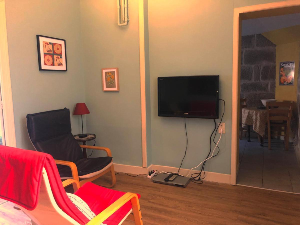 Charming One Bedroom Apartment In Brive Center Екстер'єр фото